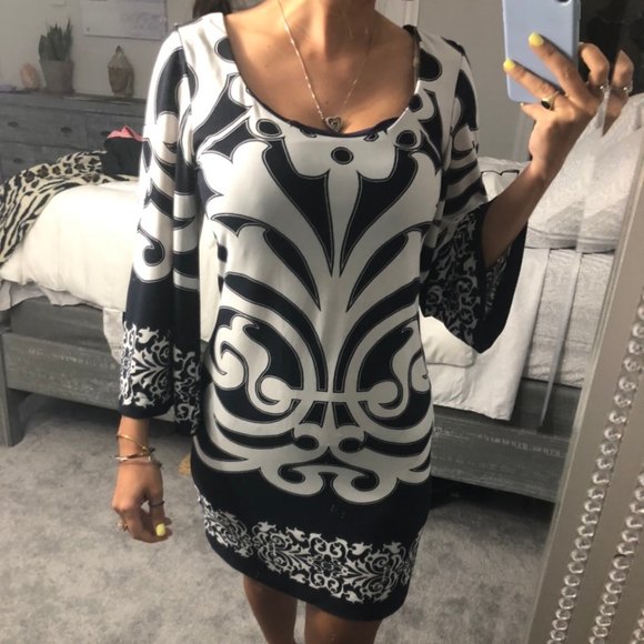 ARDEN B DRESS - Picture 2 of 4